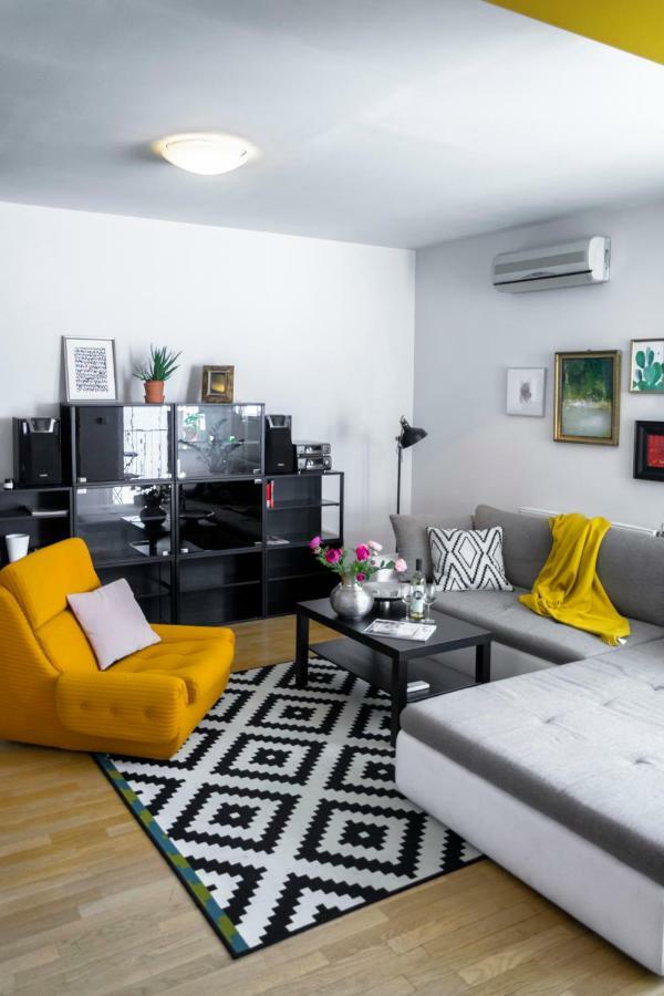 Pollock Apartment In Old Town 布拉迪斯拉发 外观 照片